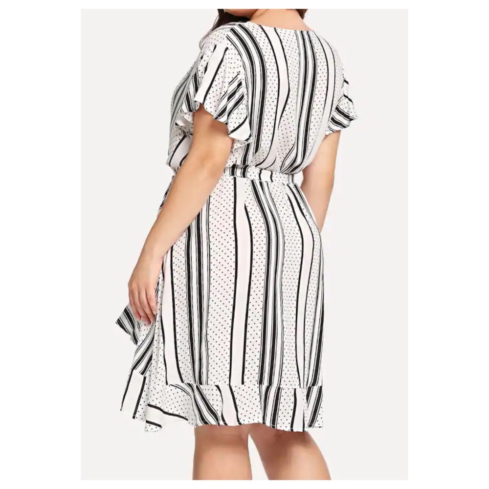 ➕Mixed Print Asymmetrical Hem Dress - Picture 2 of 5